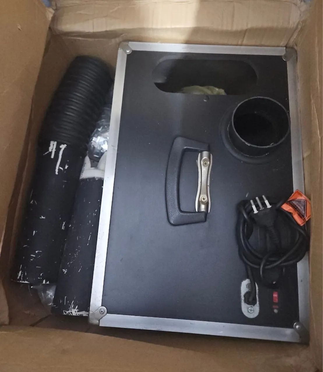 MÁQUINA DE PAPEL PICADO