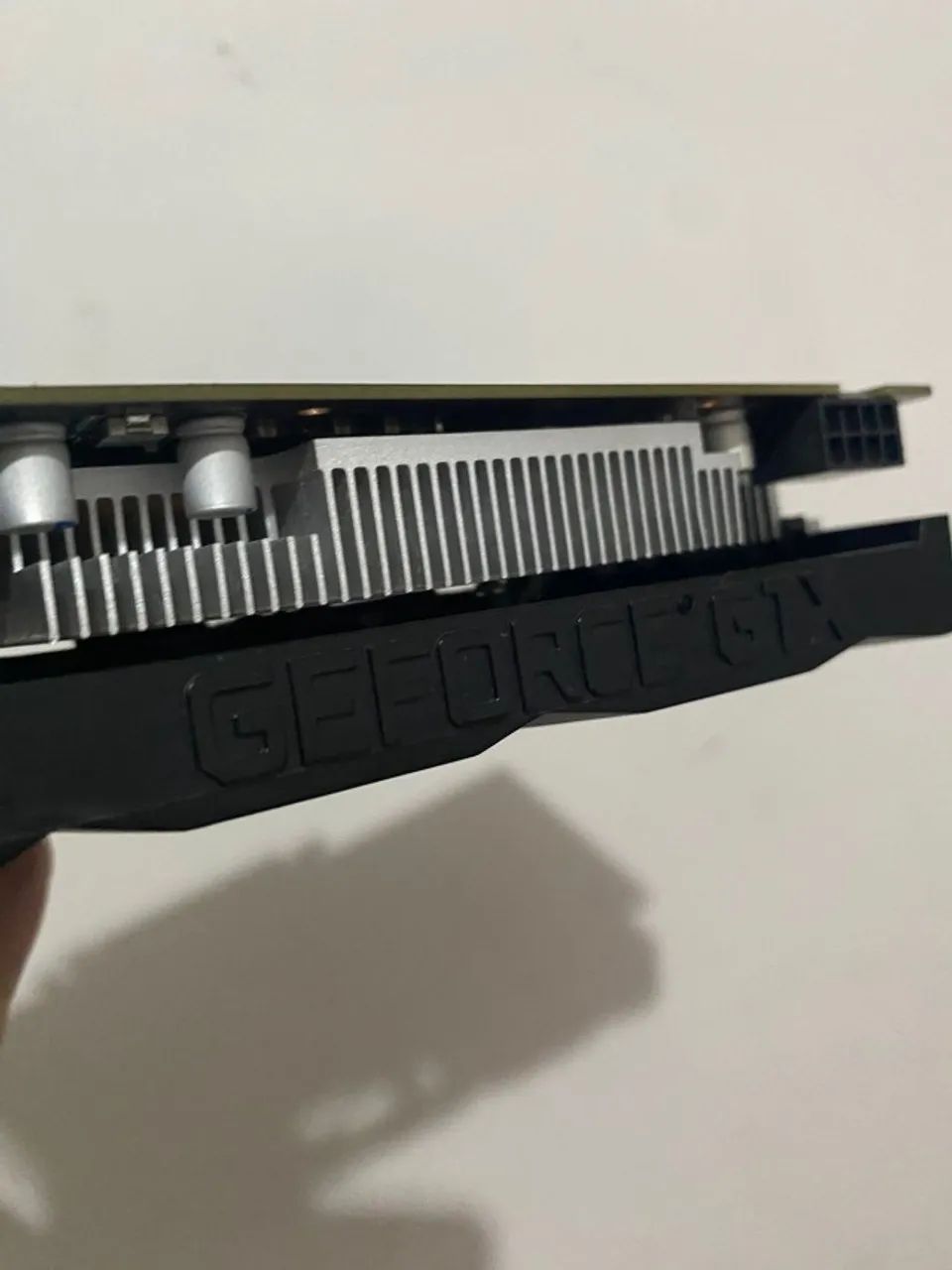 GeForce GTX 1660 Ti 6GB GDDR6 192bits - Foto 3