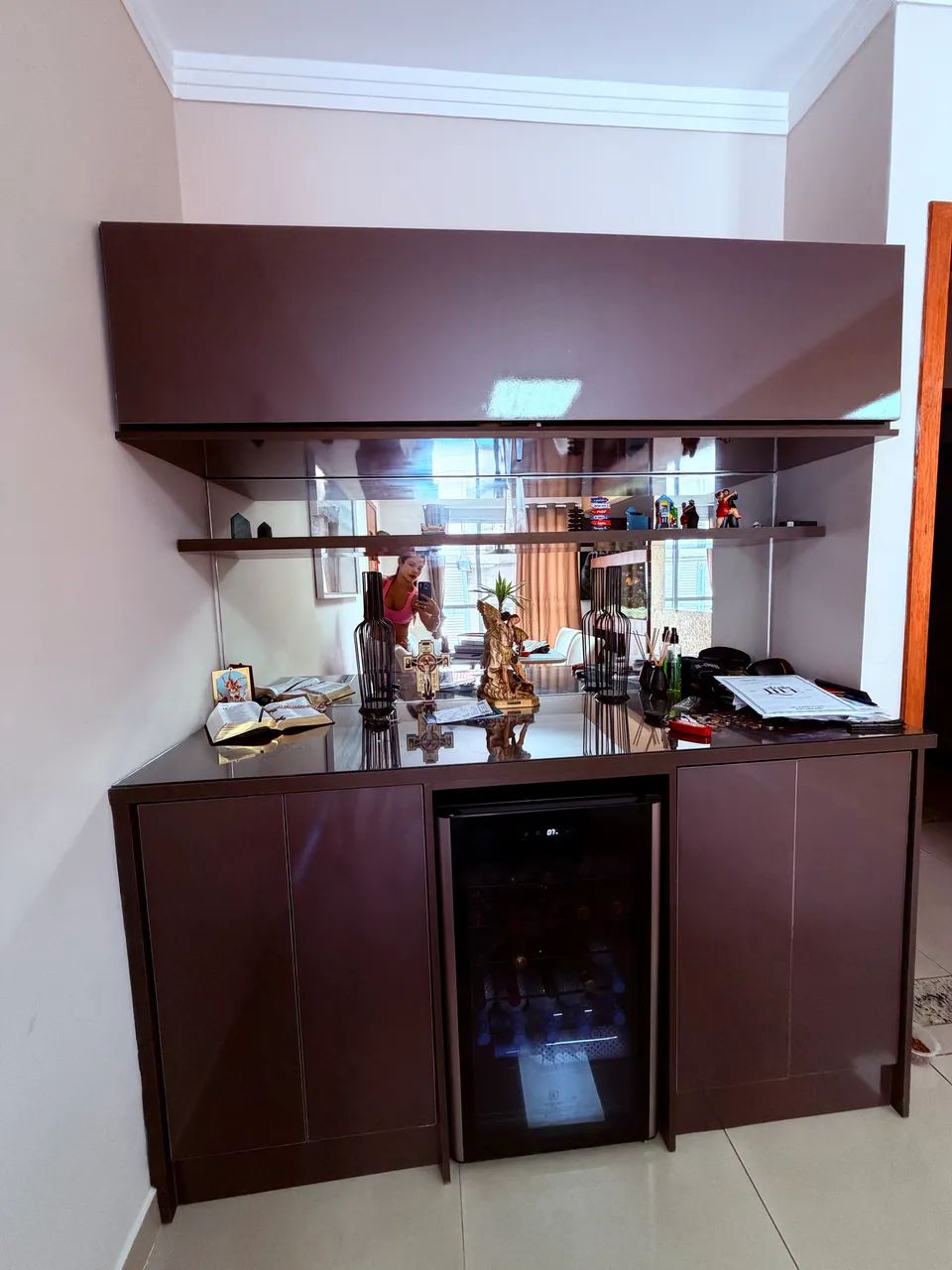 Aparador com espelho  - Foto 2