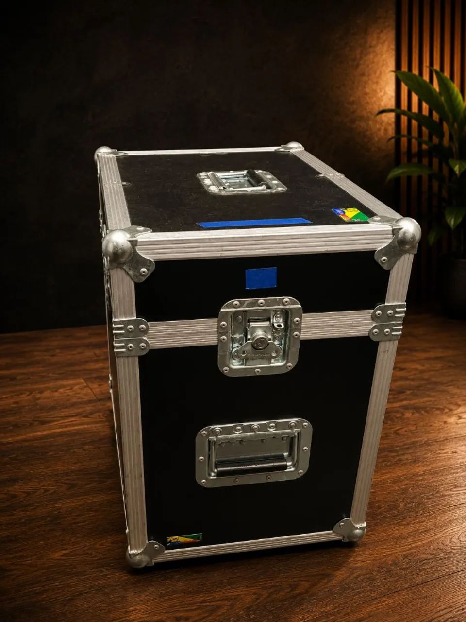 CASE PROFISSIONAL (Flight Case) Reforçado - Espumado Internamente - Foto 3