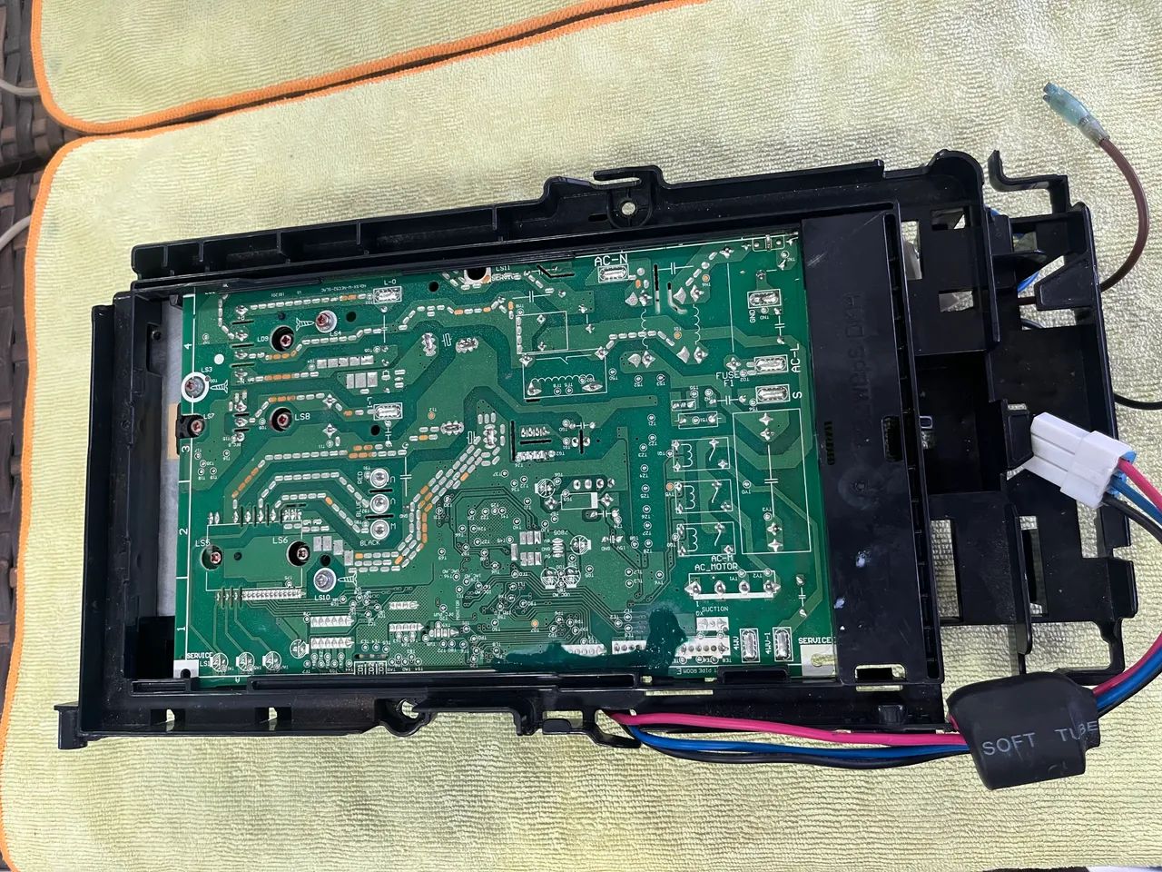 Placa condensadora Elgin 18mil btus - Foto 3