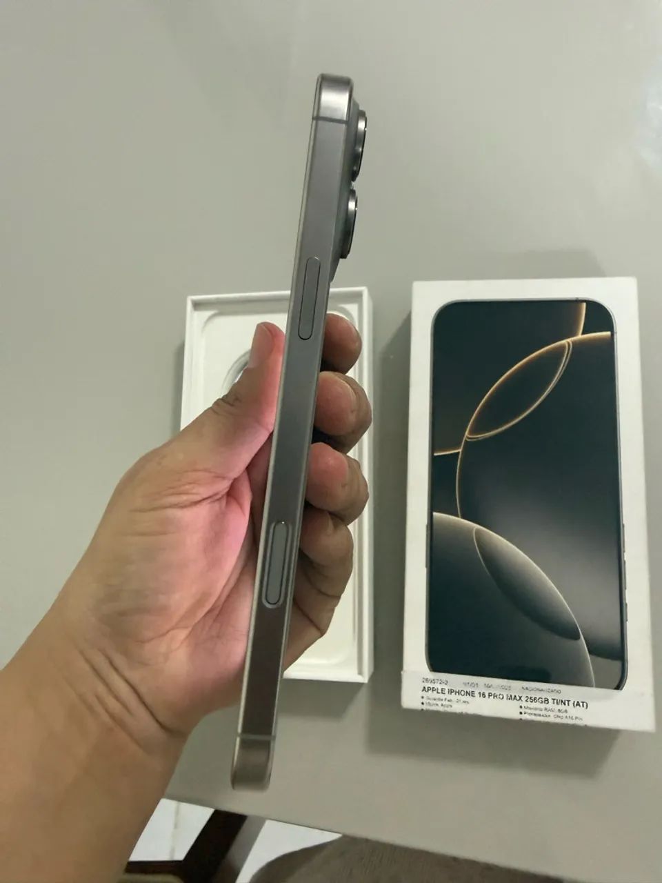 iPhone 16 pro max  - Foto 4