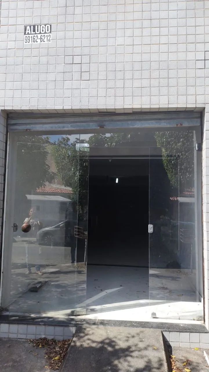 Alugo um espaço 
