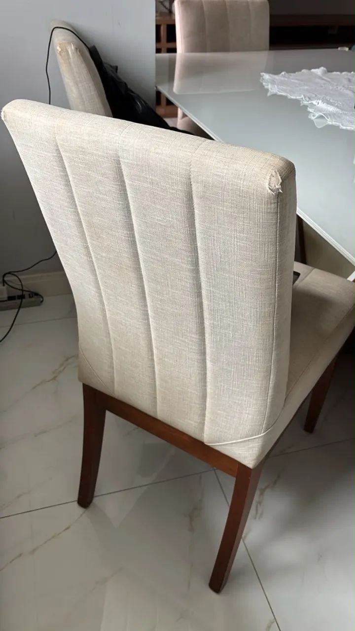MESA DE JANTAR 2,20m x 1,10m + 6 CADEIRAS - Foto 5