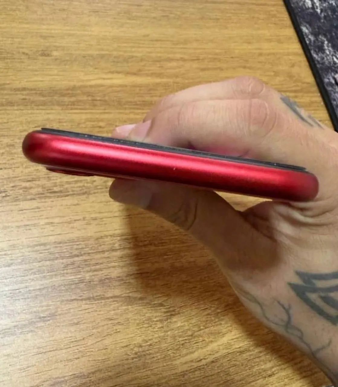 iPhone 11 64GB VERMELHO - Foto 3