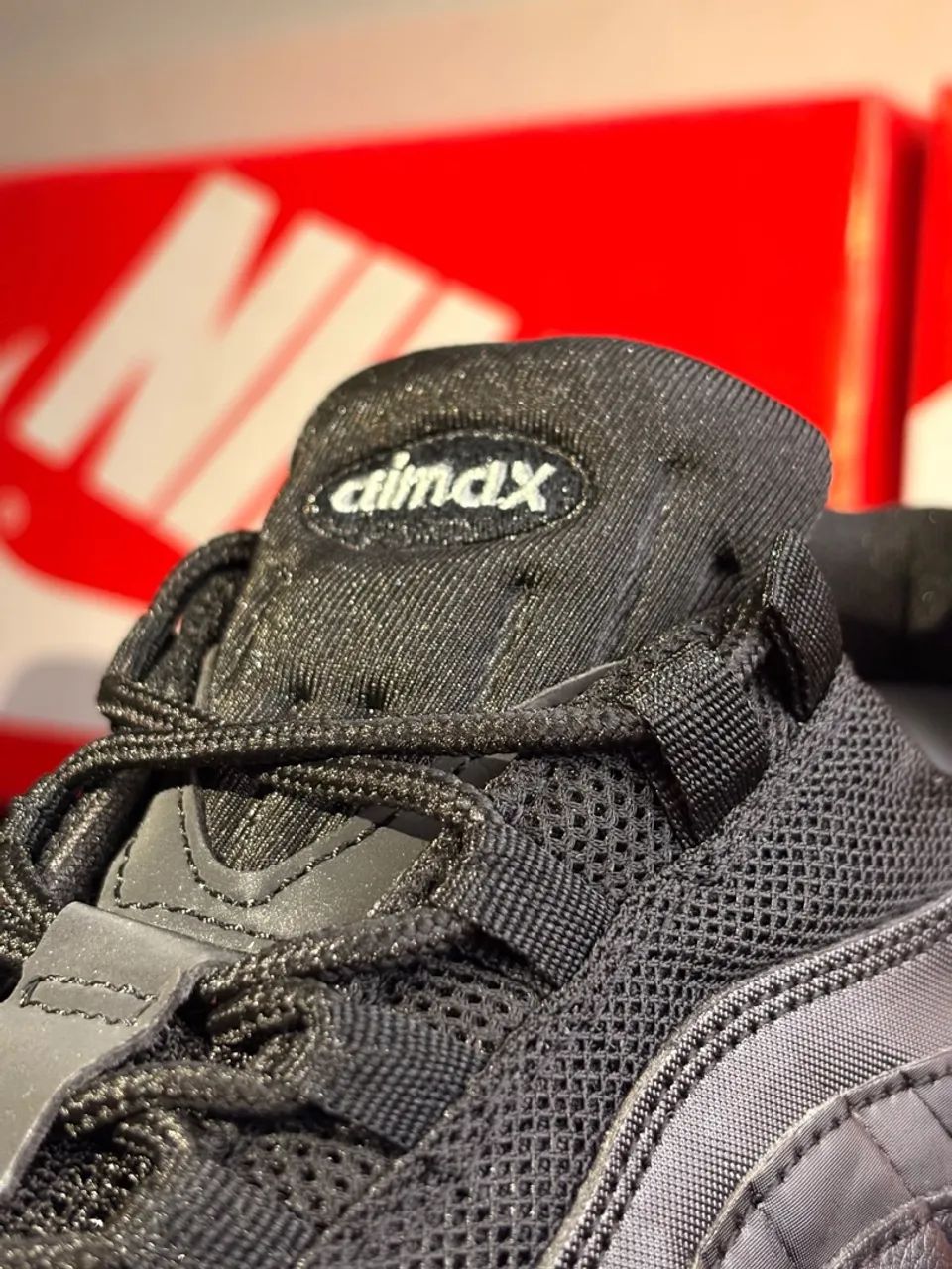 AIR MAX 95 TRIPLE BLACK - Foto 5