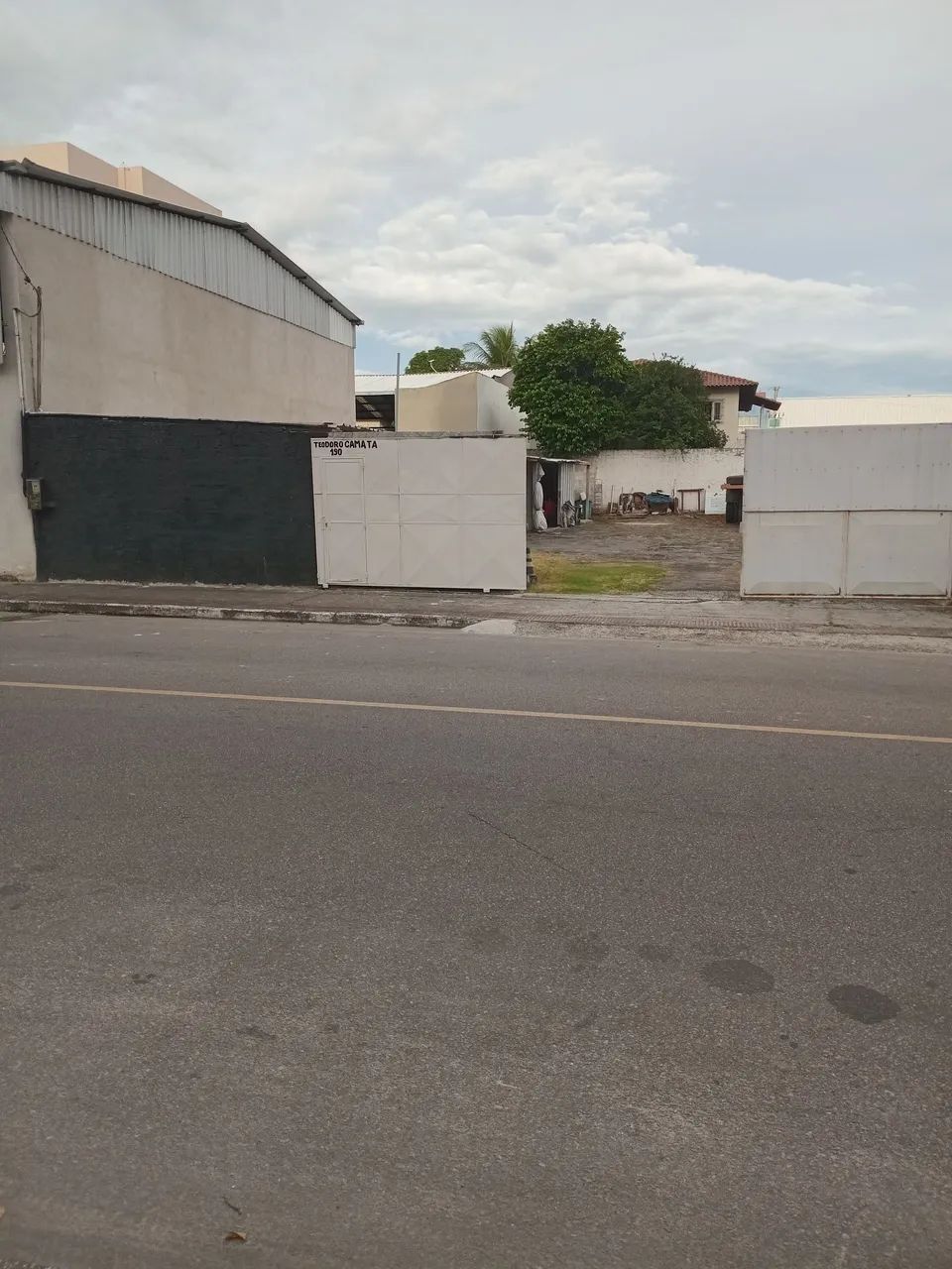 Vende-se Estética Automotiva  com Lanternagem e Pintura 