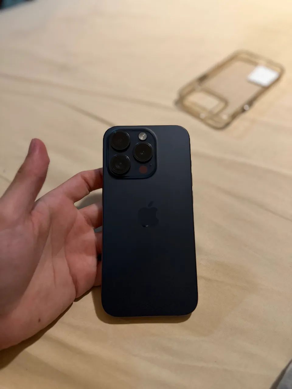 IPHONE 15 PRO IMPECÁVEL 256g
