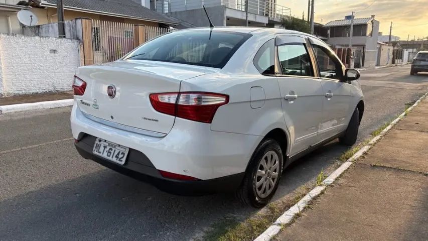 Fiat Grand Siena 2014