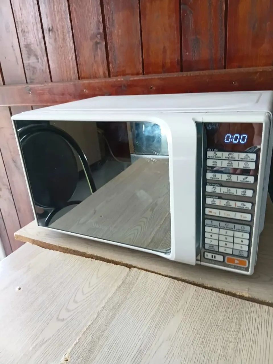 Microondas Midea 20L