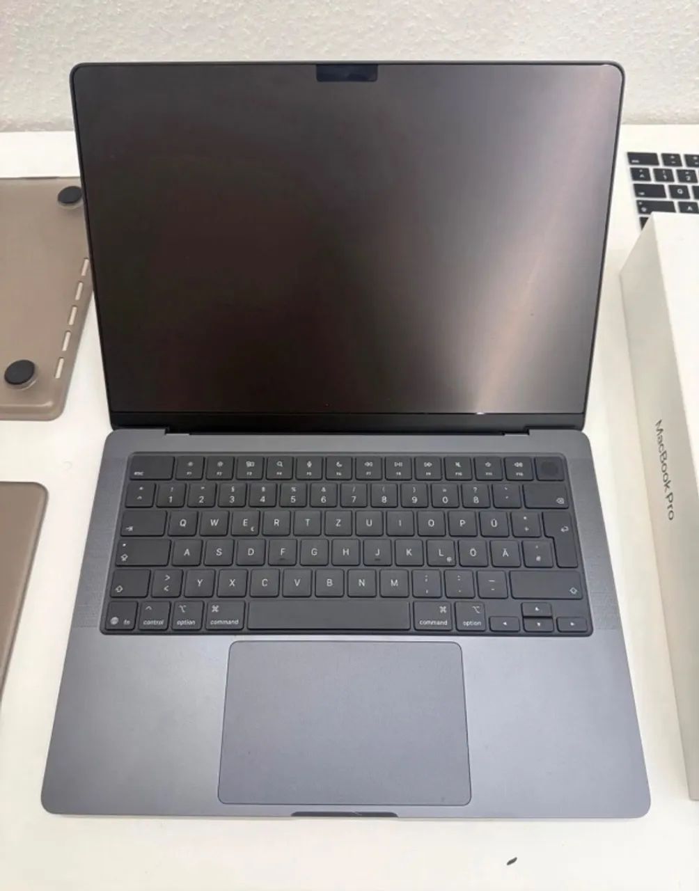 MacBook Pro M5 512GB