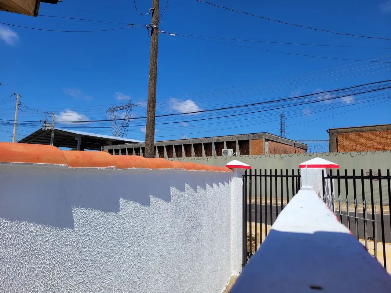 OPORTUNIDADE: CASA AMPLA + KITNET    - Foto 4