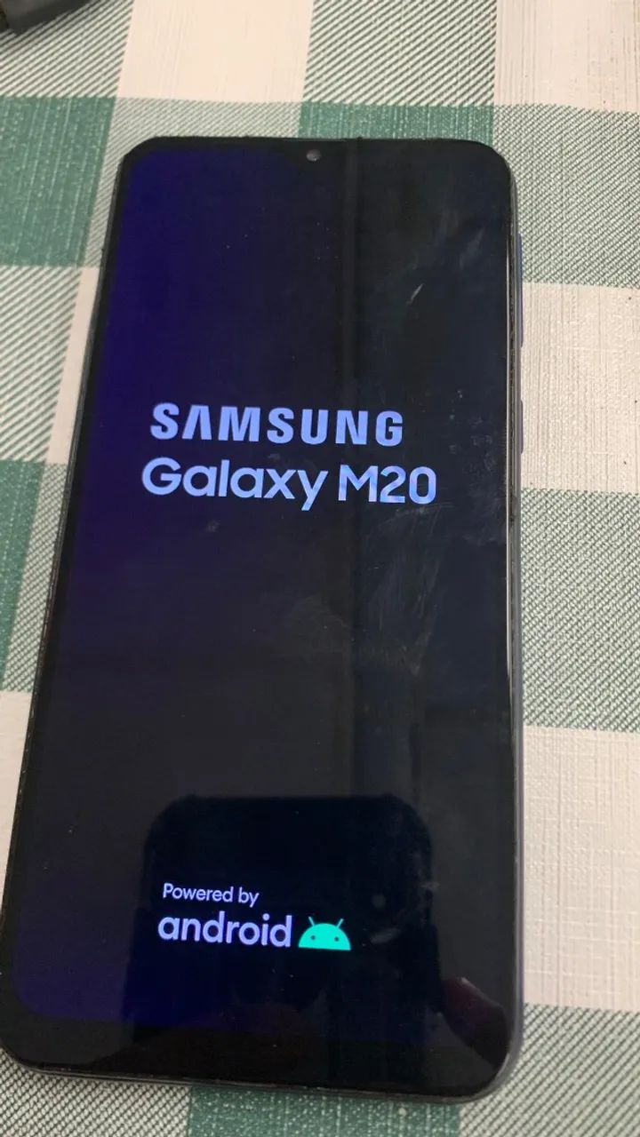 Celular Samsung M20