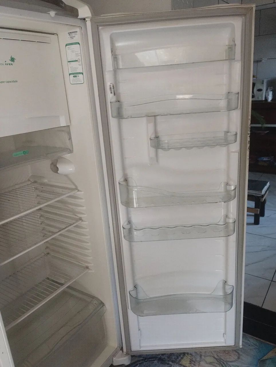 Vendo geladeira  - Foto 2