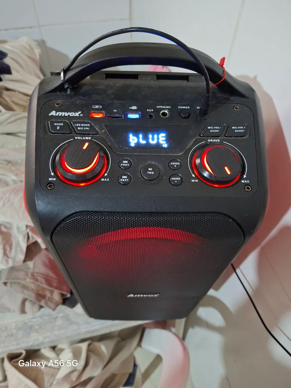 Vendo caixa Amvox 600wts semi nova  - Foto 2
