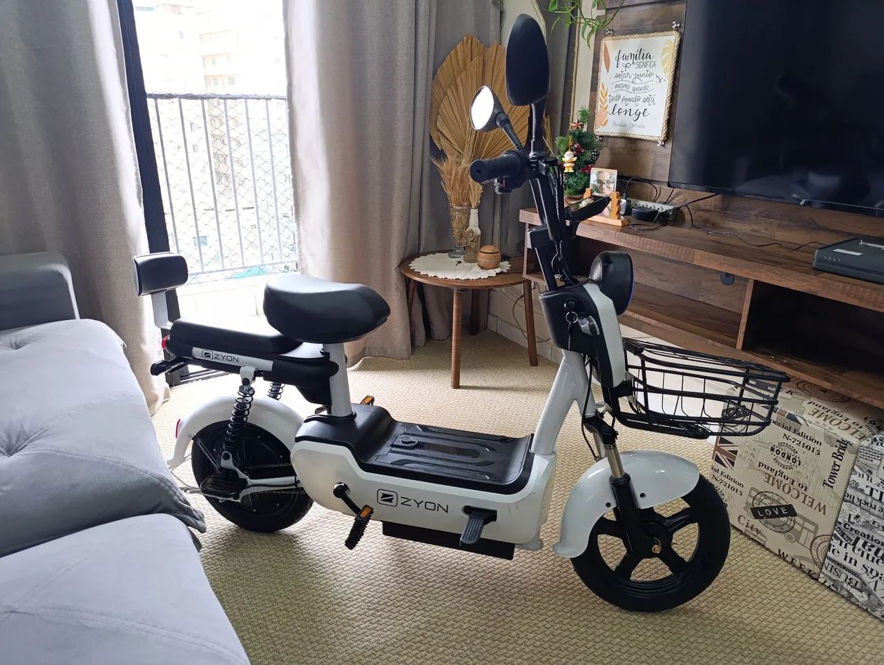 Bicicleta elétrica Zyon SEMINOVA 500w USADA apenas duas vezes.