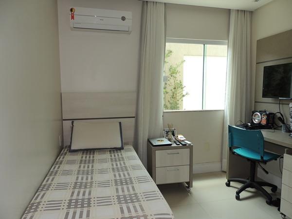 Vendo linda casa em condomínio fechado - Foto 8