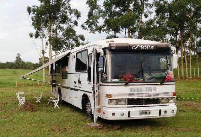 Ônibus para rodeios e viagens Mercedes Benz
