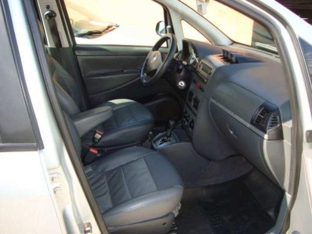 Fiat Idea 1.8 MPI Adventure Locker 4P 2010 - Foto 6