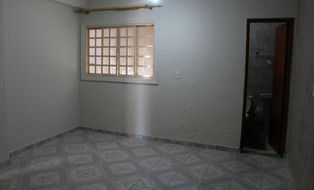 Vendo Sobrado de Esquina em Samambaia DF - Foto 3