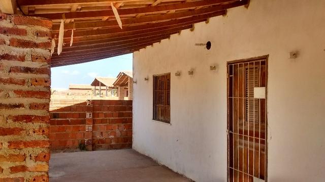 Alugo casa em Luis Correia -PI - Foto 5