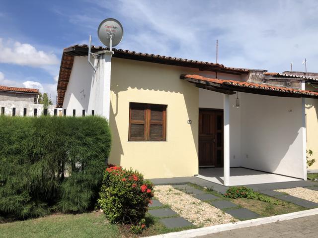 Casa - 3 Quartos - Lagoa Redonda - Condomínio Fechado