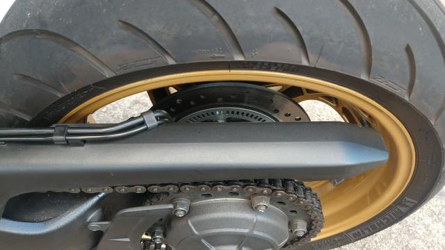 Honda CB 1000R 2013 apenas 21.712 km IPVA 2020 pago - Foto 8