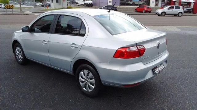VOLKSWAGEN VOYAGE CITY G6 1.6 8V Prata 2013/2014 - Foto 3