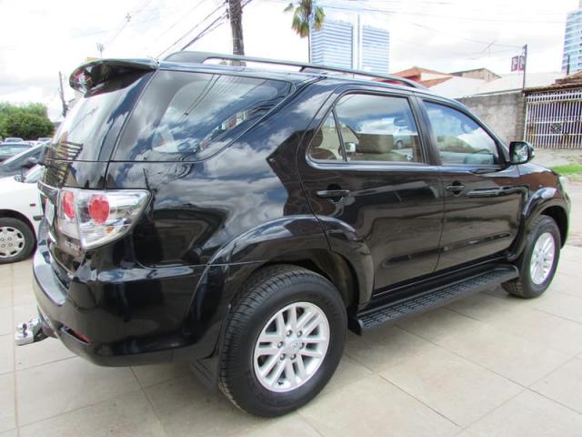 TOYOTA HILUX SW4 3.0 SRV 4X4 16V TURBO INTERCOOLER DIESEL 4P AUT - Foto 4