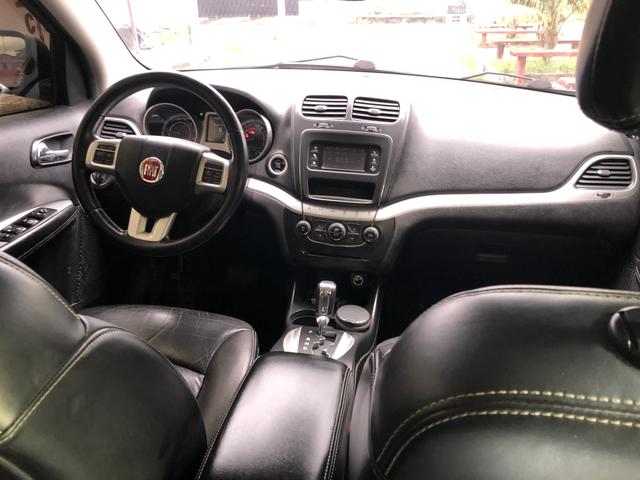 SUV Fiat Freemont 7 lugares top de linha - Foto 11