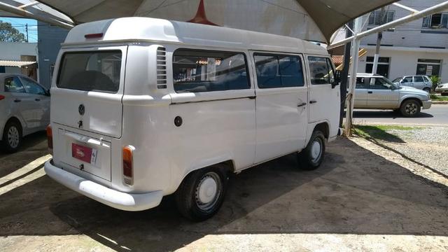 Vw/Kombi 1.4 Standard 9 Lugares 2011/2011 - Foto 2