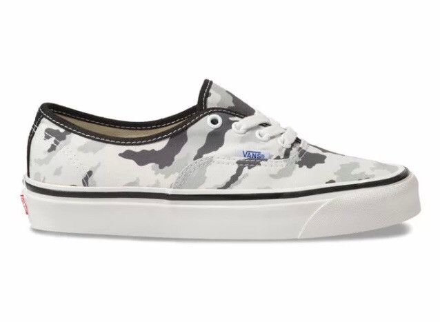 vans authentic camuflado