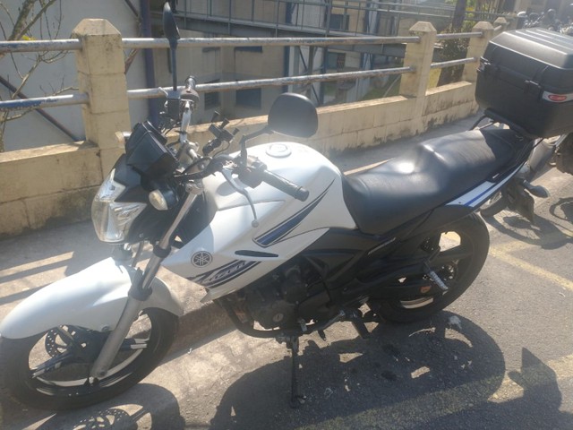 YAMAHA FAZER 250