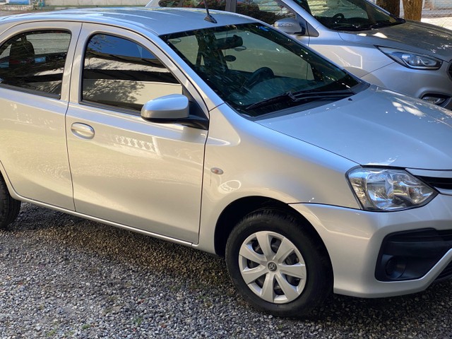 TOYOTA ETIOS 1.3 EX 2019 COMPLETO