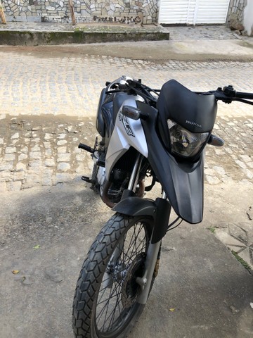 XRE 2018 COM APENAS 26 MIL KM RODADOS