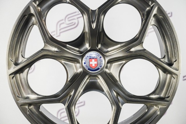 Rodas Hre Performance Forged Titanium Brushed Blank - 20x8,5 e 20x10 - Foto 2