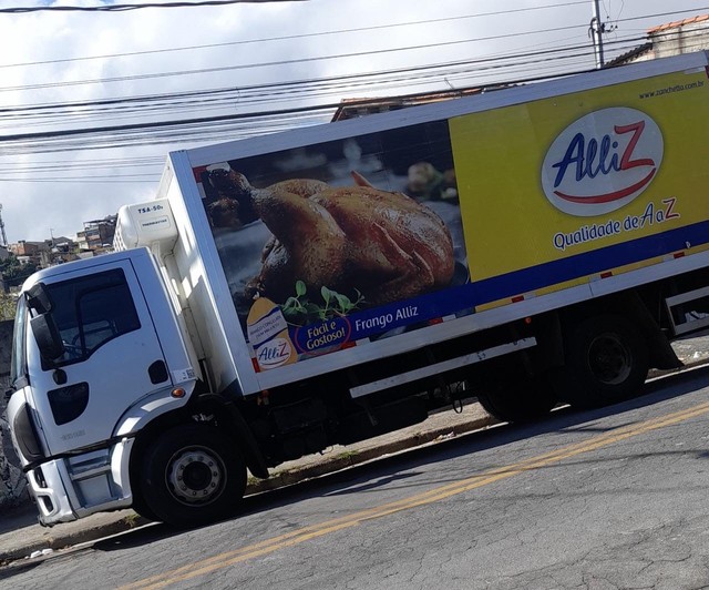 FORD CARGO 1519 FRIGORÍFICO