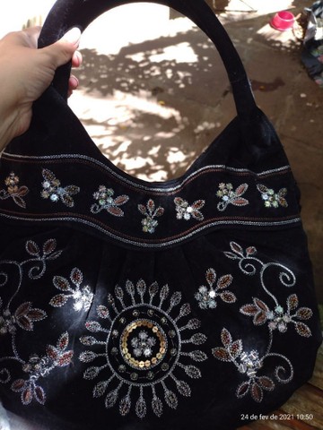 Bolsa Bordada Tam: Médio
