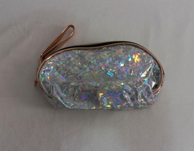 Necessaire 