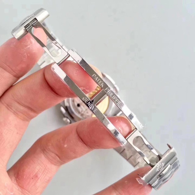 Patek Philippe Tiffany 5711-1A - Foto 4
