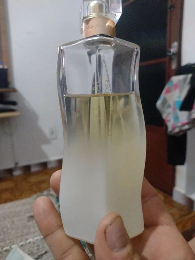 Natura essencial exclusivo floral | +49 anúncios na OLX Brasil