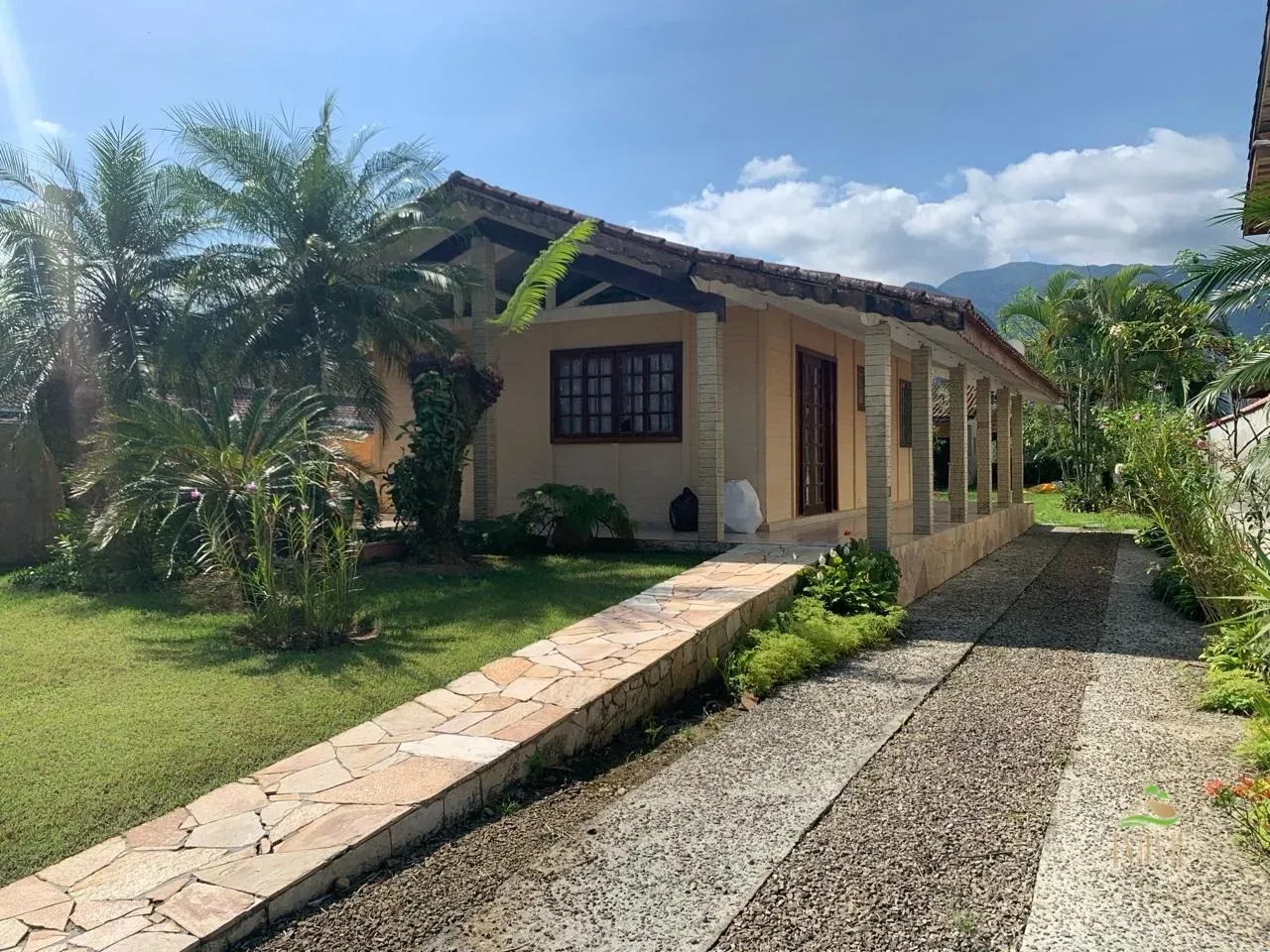 CASA EM CONDOMÍNIO À VENDA EM MORADA DA PRAIA - BERTIOGA/SP! 3 quartos, 1 sala, 1 banheiro