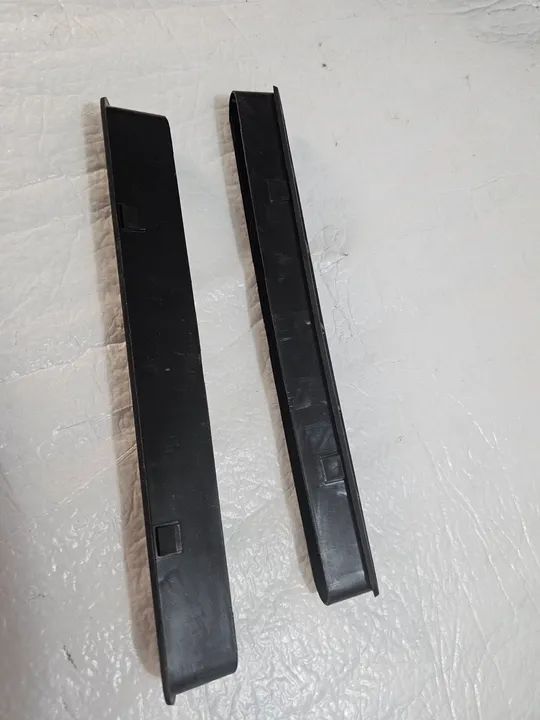 Ford cargo moldura difusor desembacador parabrisa nova original  - Foto 3