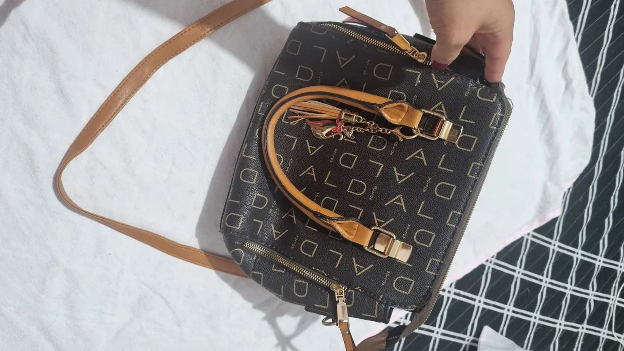 Bolsa feminina de ombro