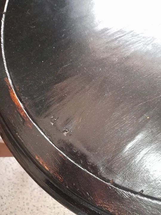 Par de mesinhas laterais de madeira de lei no estado - Foto 5