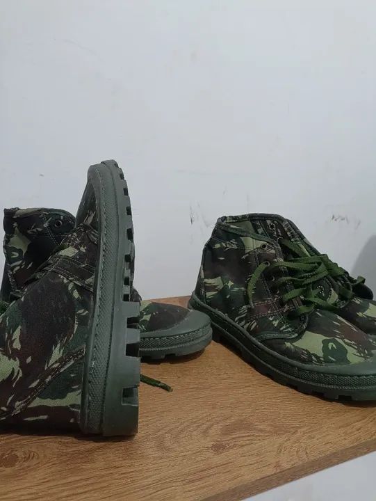 Par de Botas Camufladas65566256001409121