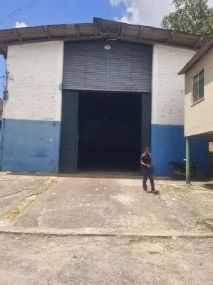 Galpão para alugar por R$ 5.700,00/mês - Águas Claras - Salvador/BA