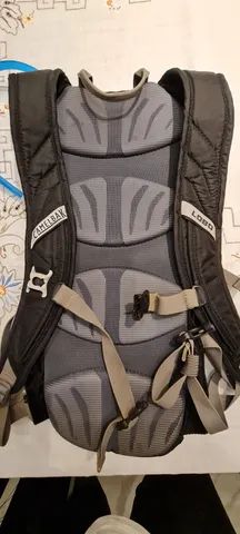 Mochila camelbak lobo capacidade de 3 litros - Foto 4