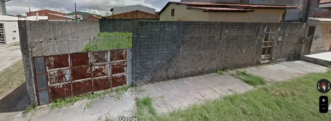 $ Terreno escriturado de esquina à venda com 186 m² no B. Industrial em Industrial - Araca