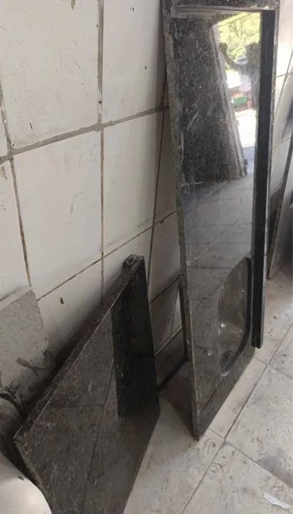 Vendo duas pias com Cuba de cozinha de inox e de banheiro  em aço inox - Foto 2